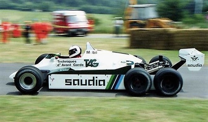 Williams-FW08B-1982